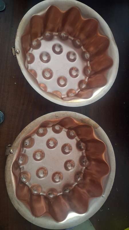 Jelly moulds x 2