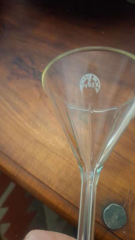 Glass pirex funnel