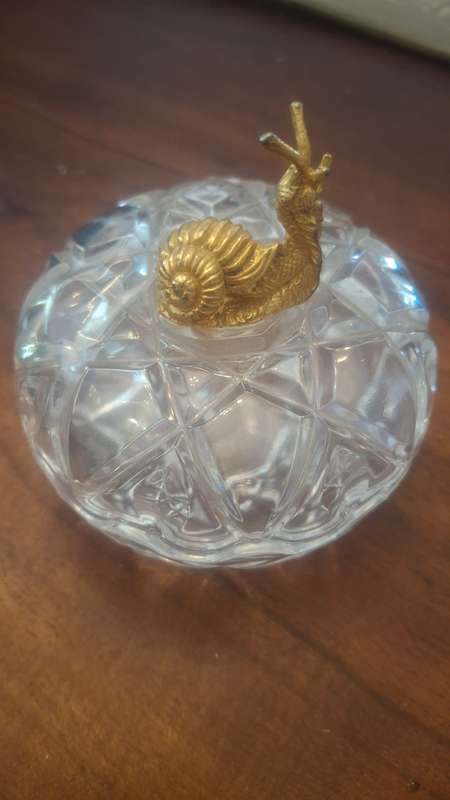 RCR Royal Crystal Rock Genuine Lead Crystal Trinket Box Gold Tone snail Italy