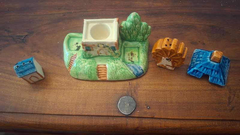 Vintage Retro Watermill Cruet Set