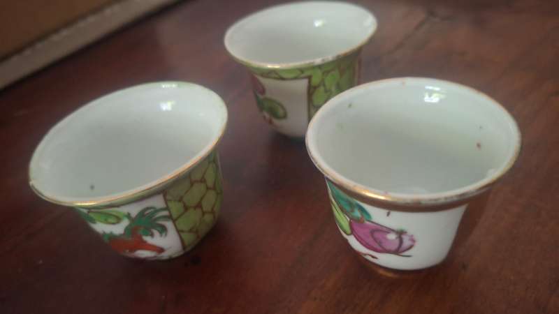 3 x small saki cups porcelain vintage
