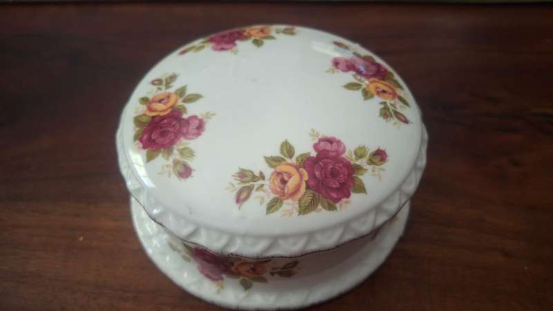 Vintage porcelain bowl with lid