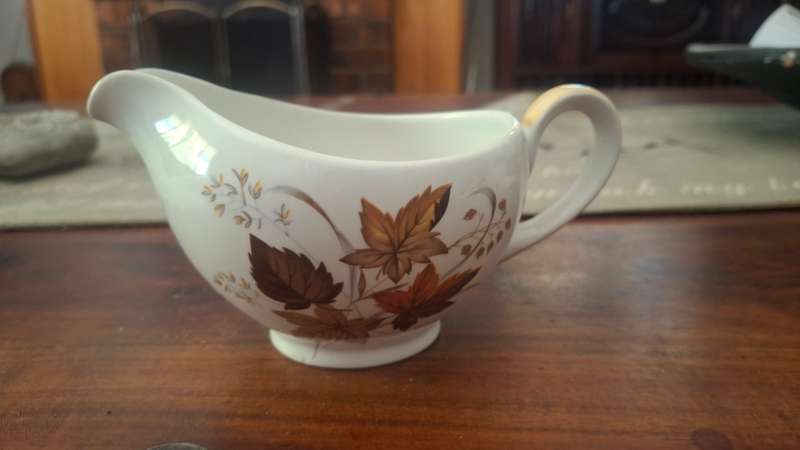 Alfred meakin milk cup and sugar bowl