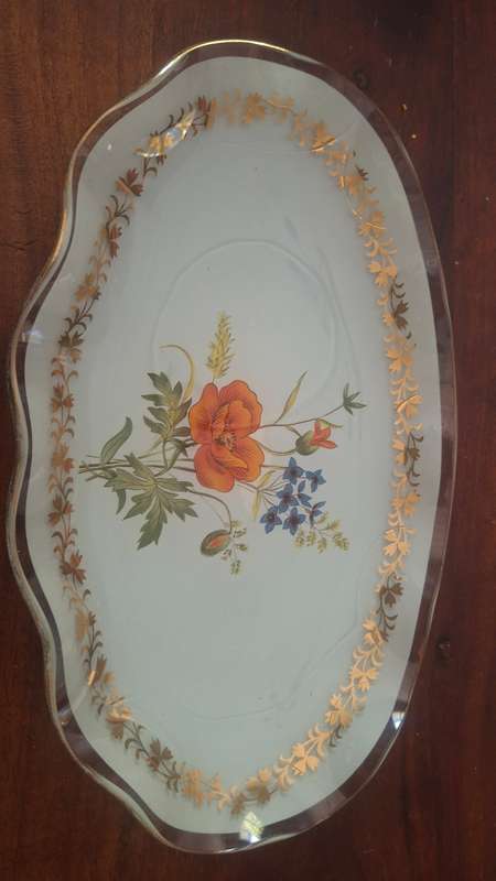 Small glass plate