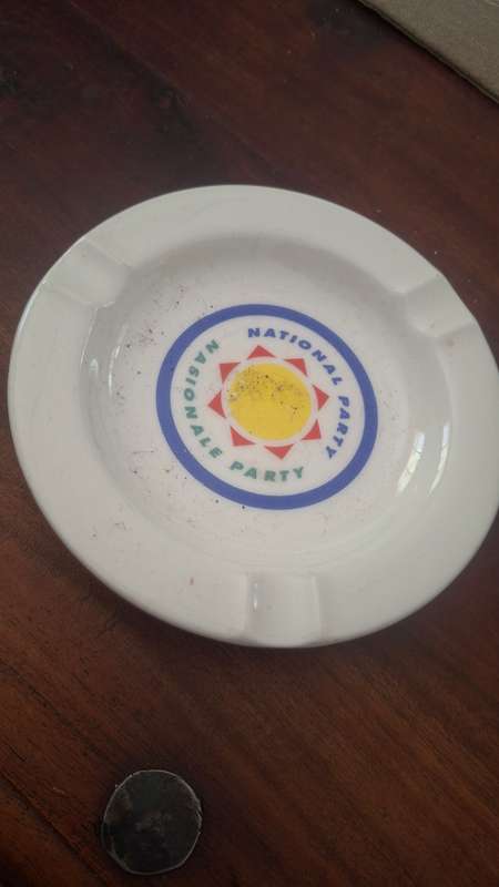 Vintage NP  ashtray
