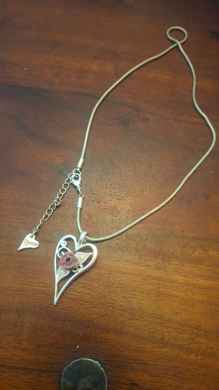 Sylvsmidja silver pendant with chain