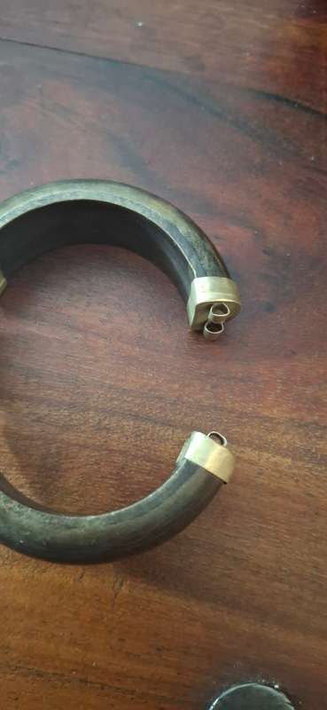 Bone braclet copper with stone