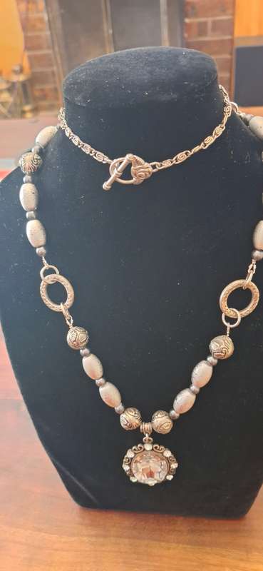 Necklace vintage