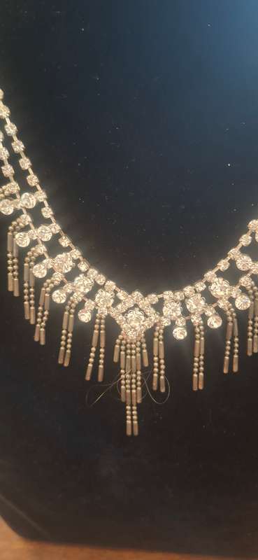 Necklace with earrings set vintage