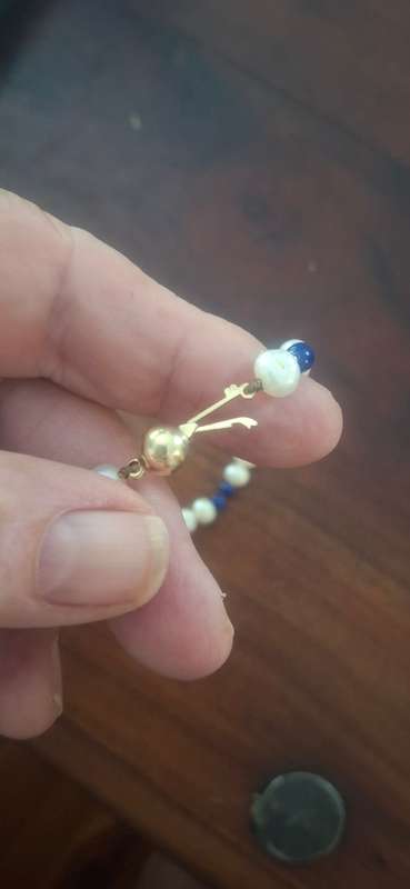 Vintage real pearl necklace with 9ct gold clasp
