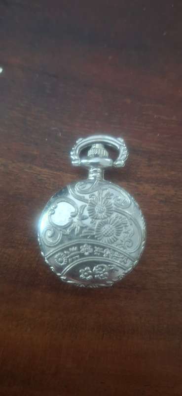 Silver plated pendant watch
