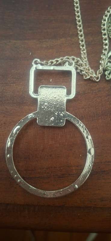 Chain with pendant