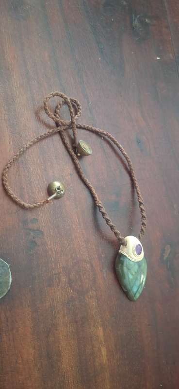 Vintage Natural Labradorite pendant and necklace