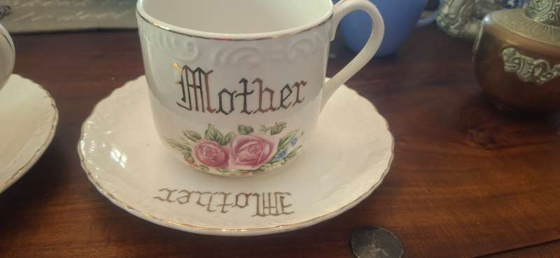 MOTHER/FATHER TEASETSet of 2Fine Bone ChinaTea Cup & SaucerPink Roses and Flowers in teacups and
