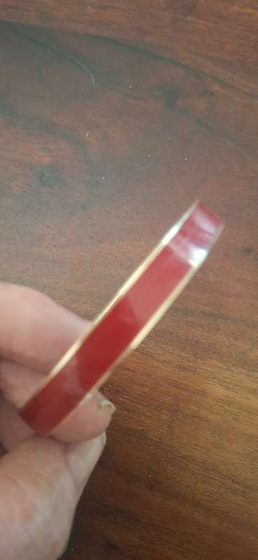 Red bangle gold plated