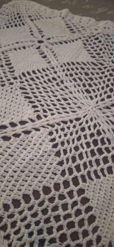 Vintage crochet cloth