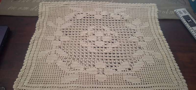 Vintage crochet cussion cover