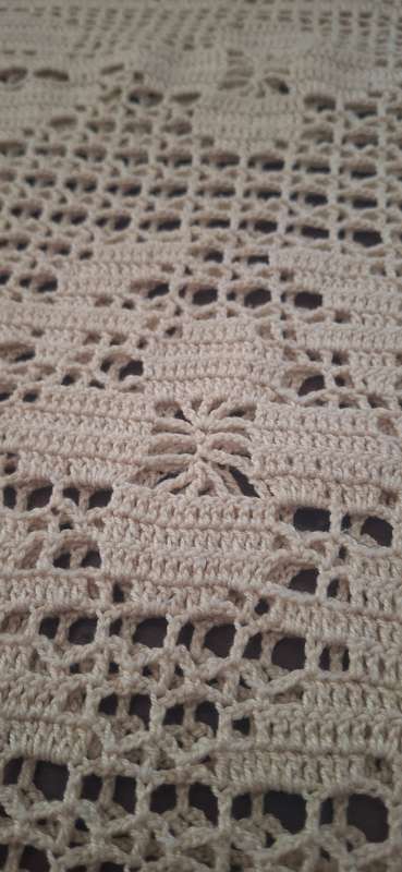 Vintage crochet cussion cover