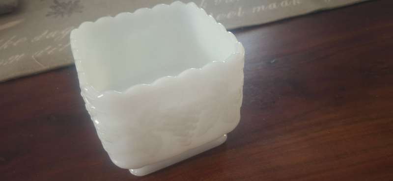 Milk glass bowl