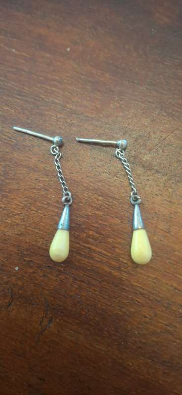 Silver teardrops earrings vintage
