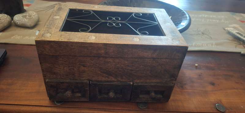 Indian inlaid box large vintage