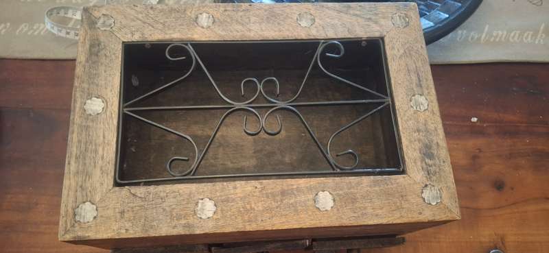 Indian inlaid box large vintage