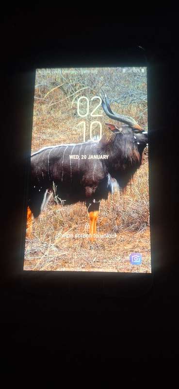 samsung a520f phone
