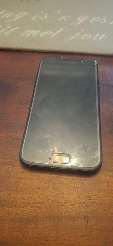 samsung a520f phone