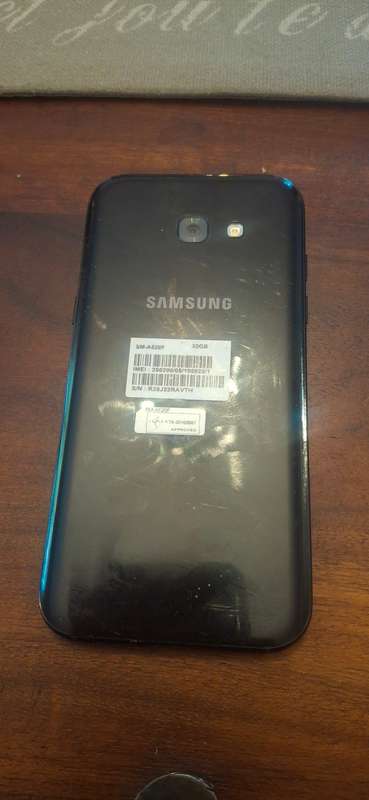 samsung a520f phone