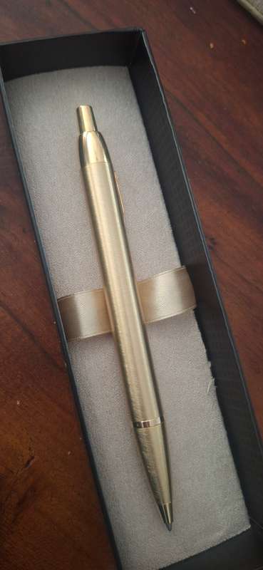Parker Im Gold Gold Trim Ball Pen Medium Black