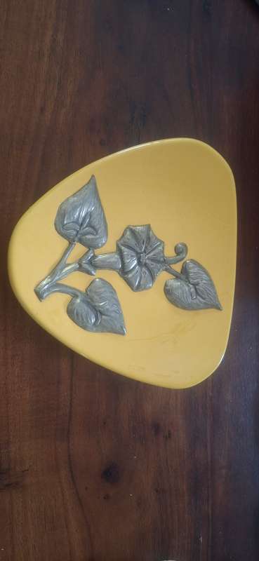 Vintage yellow plate with pewter work