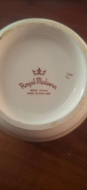 Milk cup royal malvern vintage