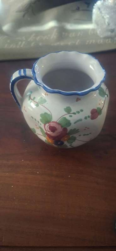 Italian handpainted jar