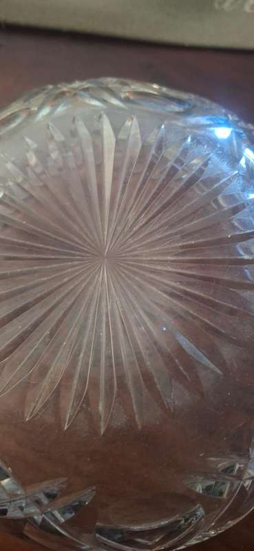 Cut glass bowl vintage
