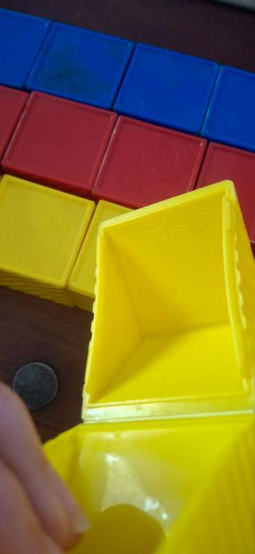 Vintage Tupperware Toys Combi-Cubes game (1977)
