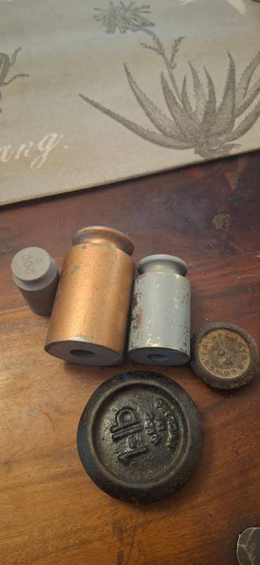 Vintage scale weights