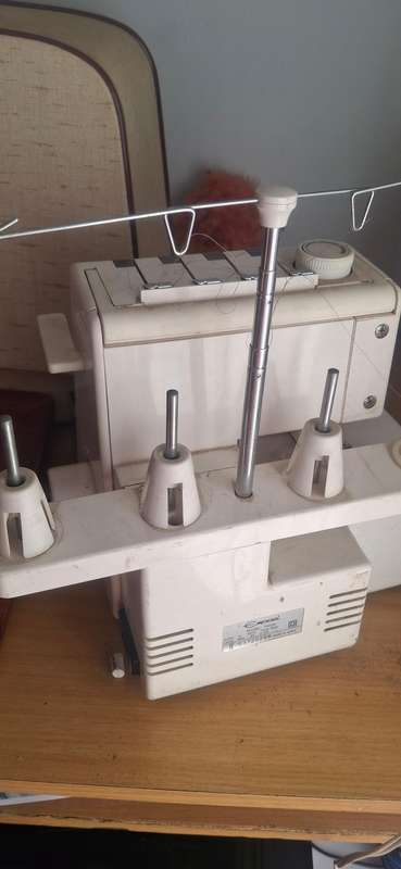 Empisal overlocker