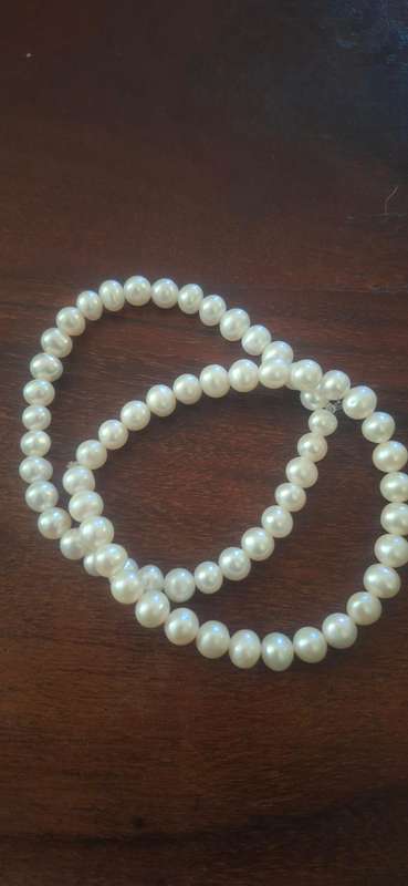 Real pearl bracelets x2