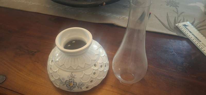 Vintage lampshade with glass