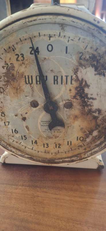 Vintage war rite scale