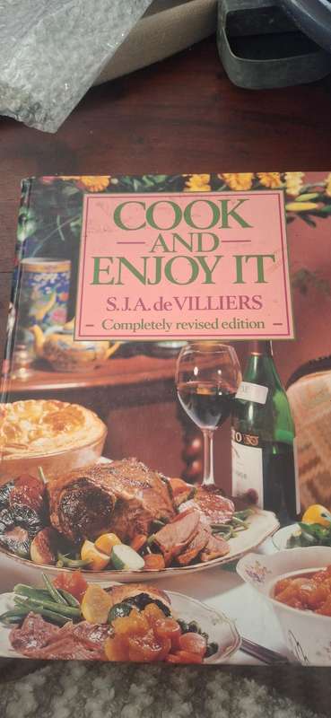 Cook and enjoy SJA De Villiers