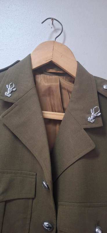 **SADF**5 SA INFANTRY BATTALION**2ND TYPE DRESS JACKET