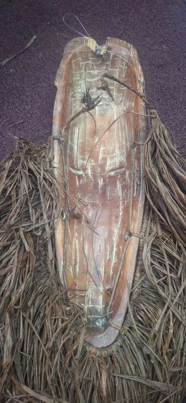 Genuine trial mask fan of Gabon mask