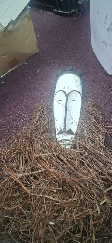 Genuine trial mask fan of Gabon mask