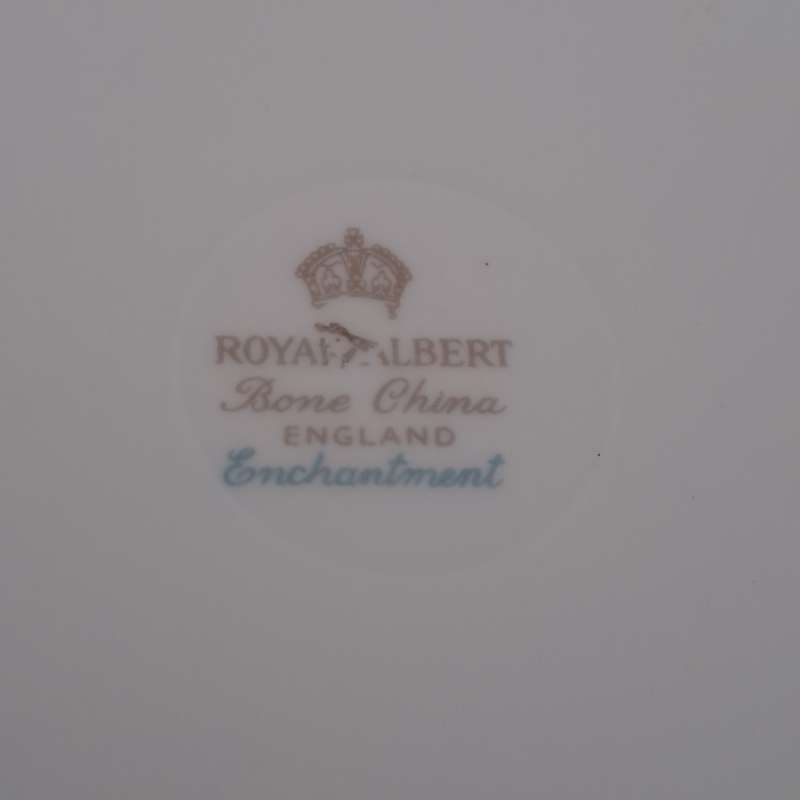 Royal Albert Trio - Enchantment (Trio number 1)