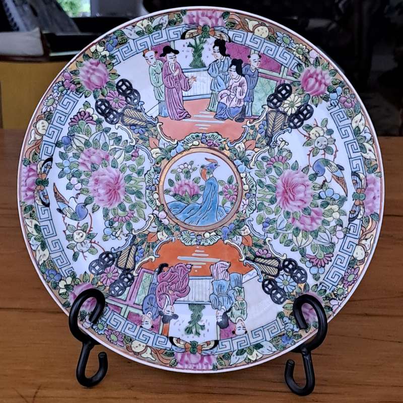 Chinese Famille Rose Plate