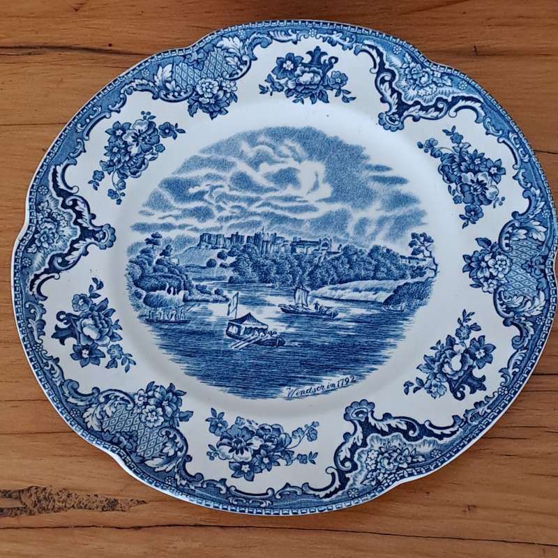 Johnson Bros Old Britain Castles Entree Plate
