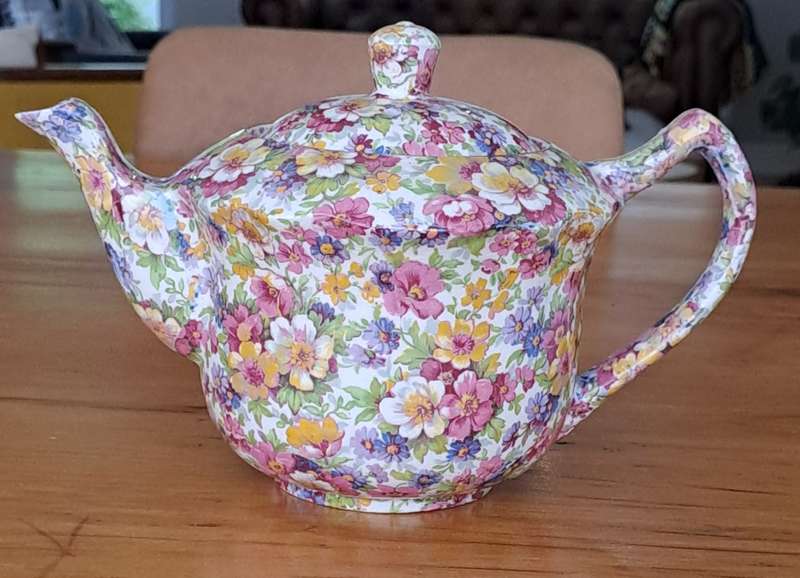 James Kent 'Du Barry' Teapot