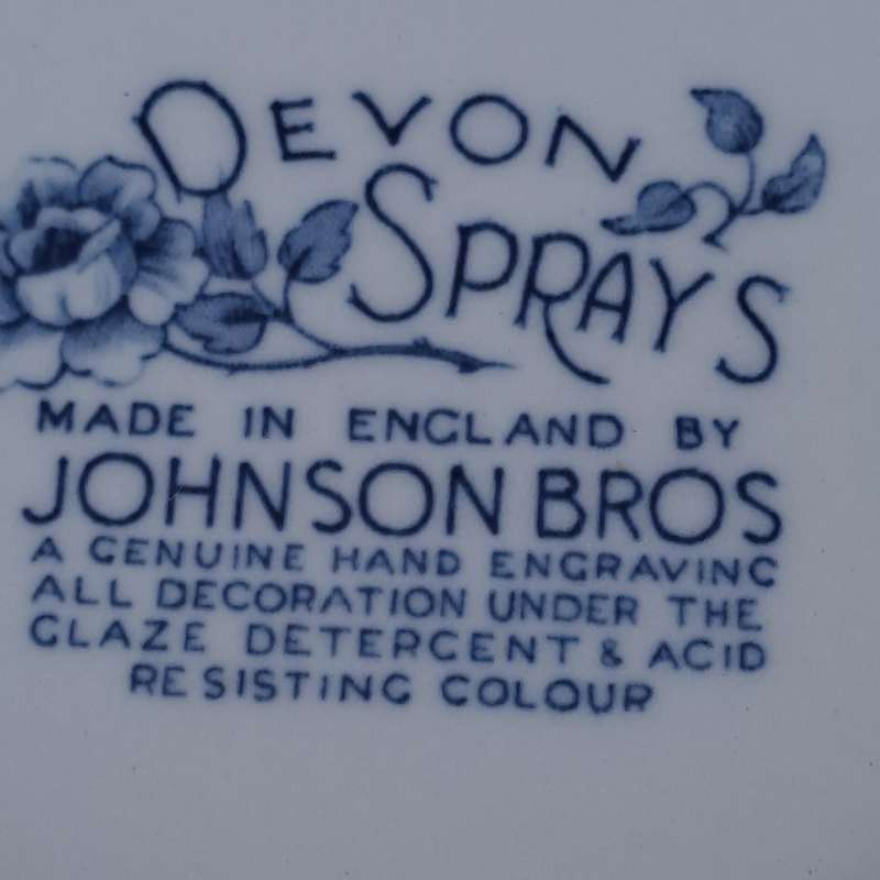 Johnson Bros 'Devon Sprays' - Set of six soup bowls