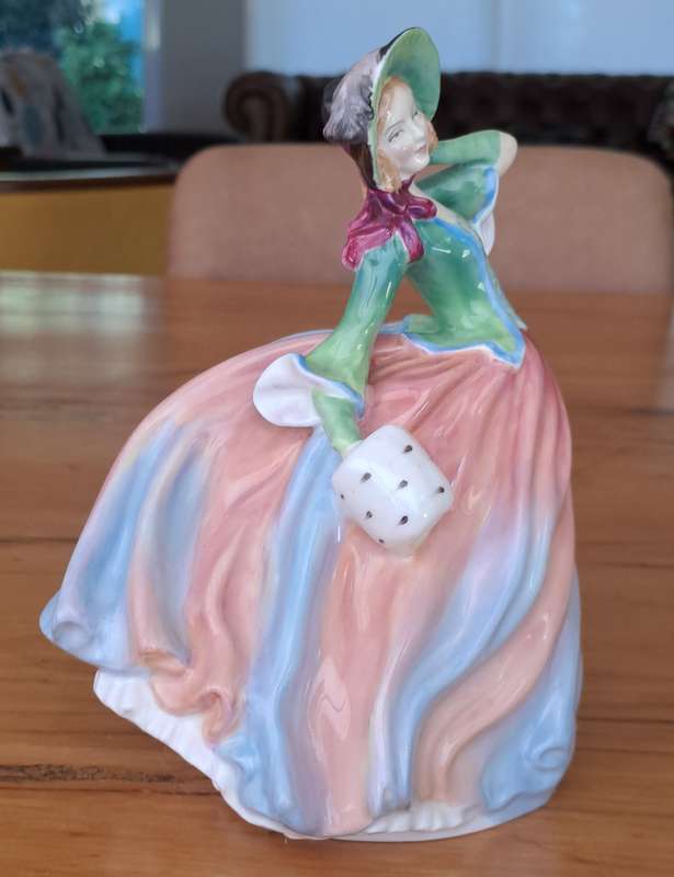 Royal Doulton Figurine - Autumn Breezes HN1911